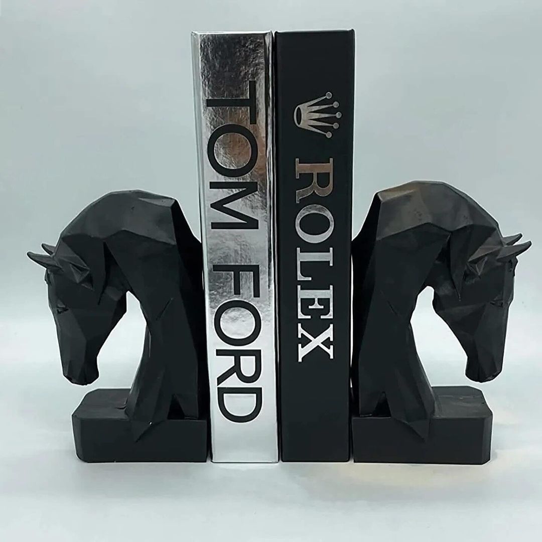 Dekorux - At Figürlü Kitap Desteği