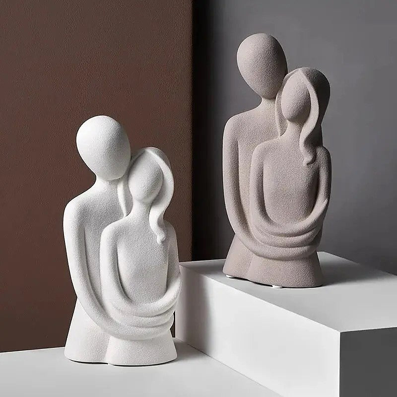 Dekorux – Eternal Embrace Sculpture