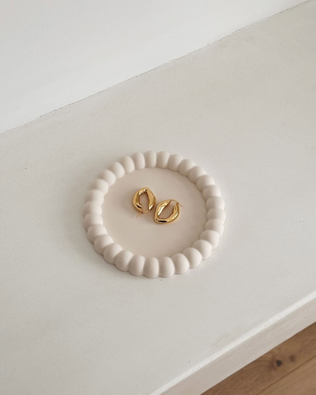 Dekorux – Halo Jewelry Tray