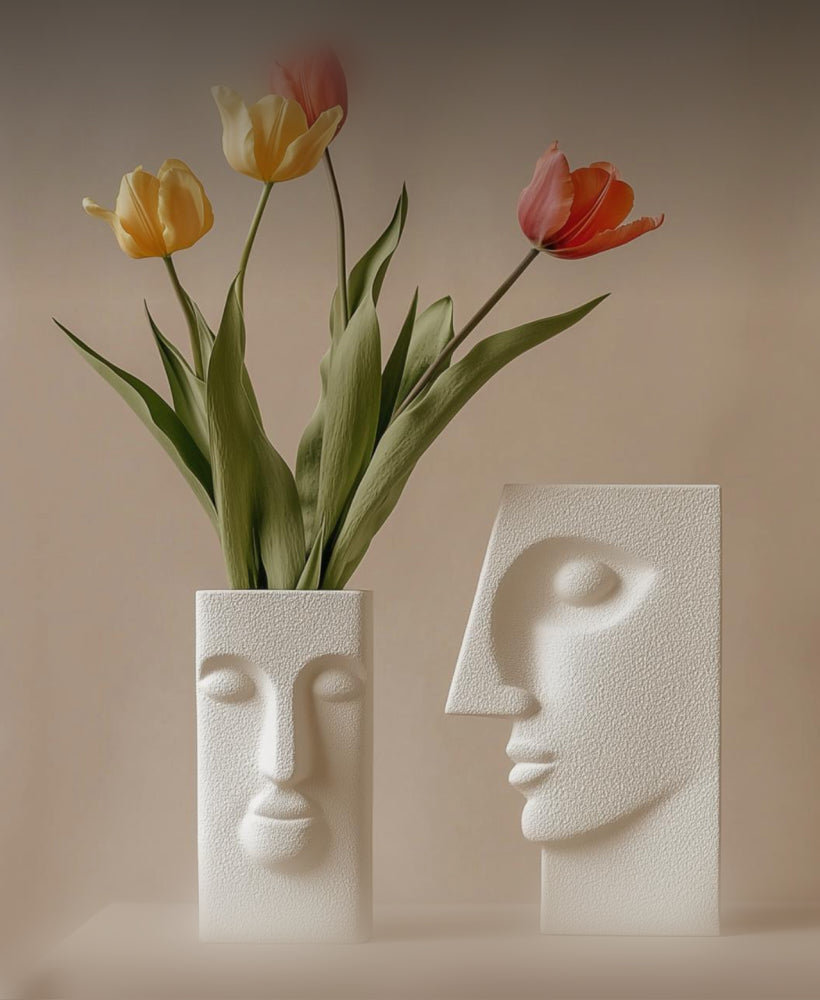 Sculpted Visions - Sanatsal Yüz Formlu Vazo Seti