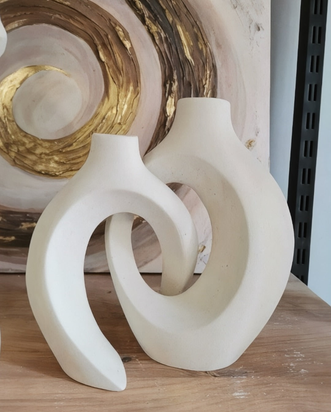 Modern Curve - Zamansız Şıklık ve Estetik 🌿🖤