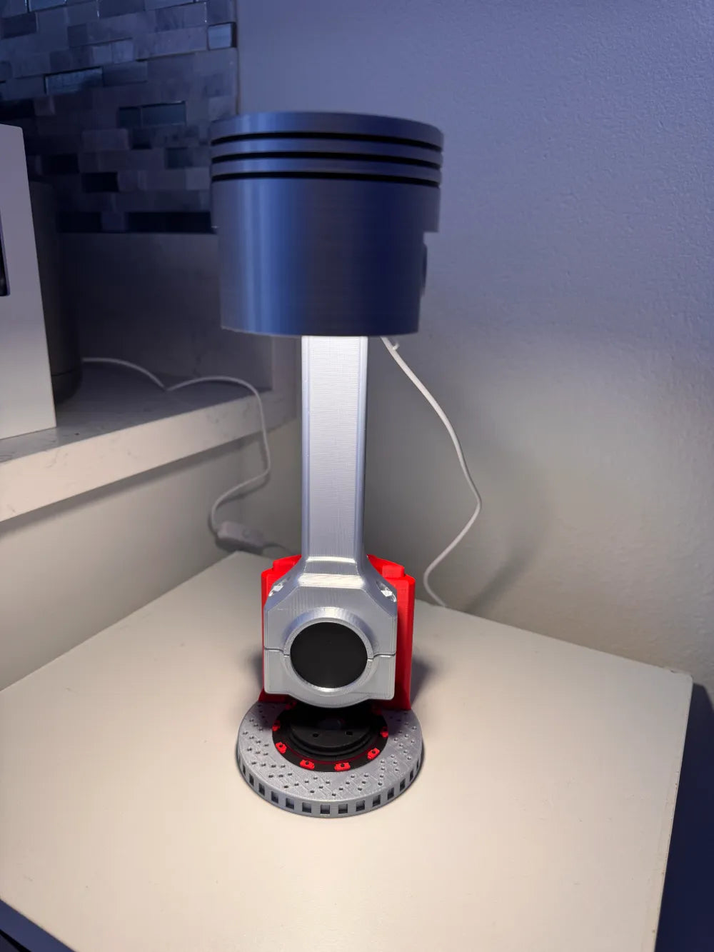 Dekorux - Piston Engine Lamp