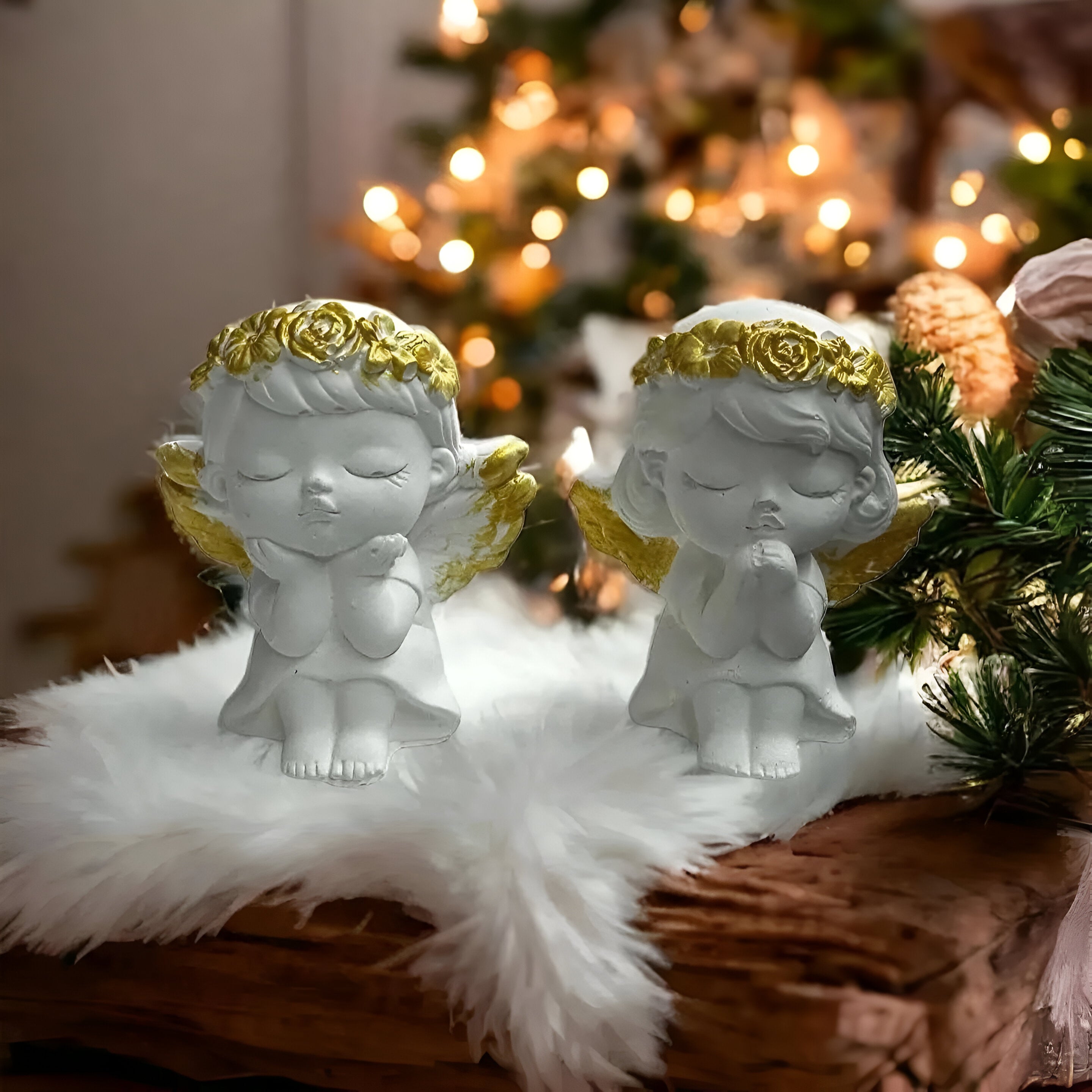 Altın Detaylı Melek Figür Seti