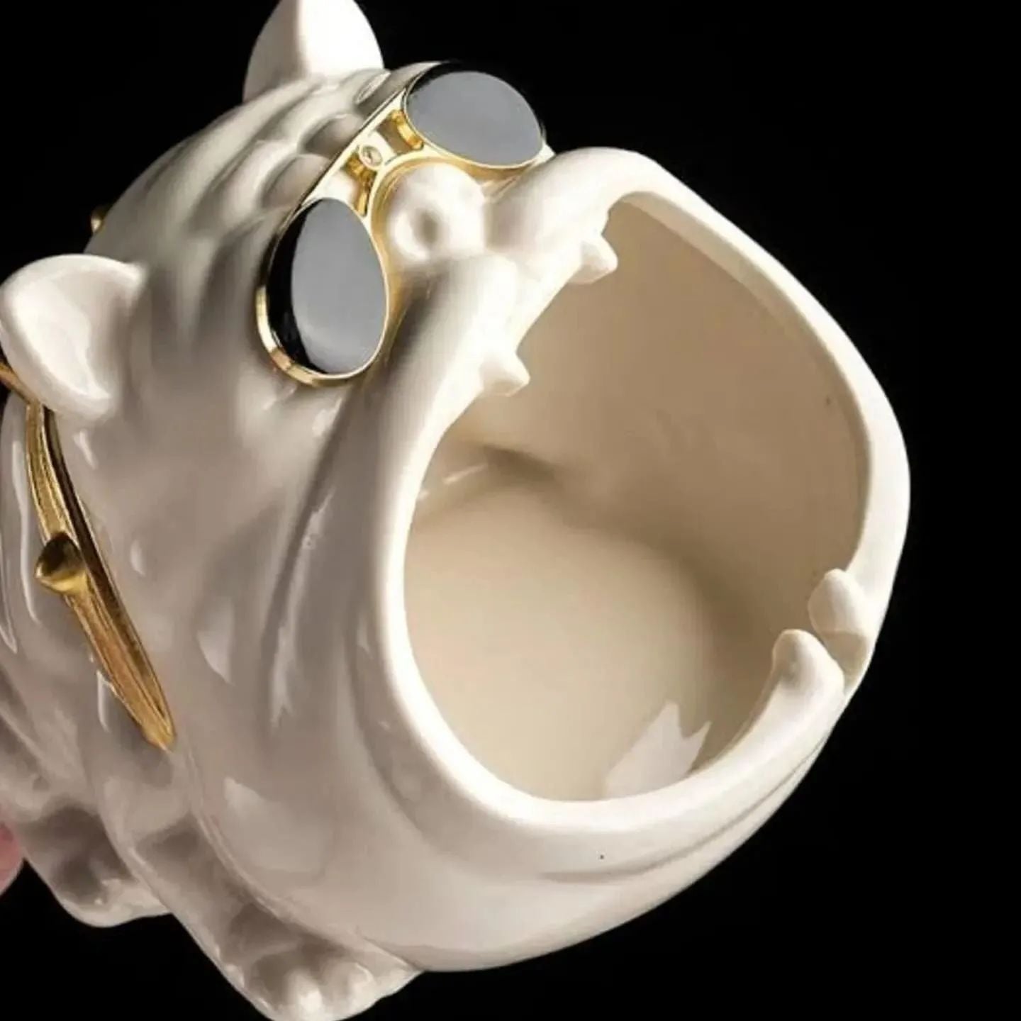 Dekorux - Royal Bulldog Ashtray