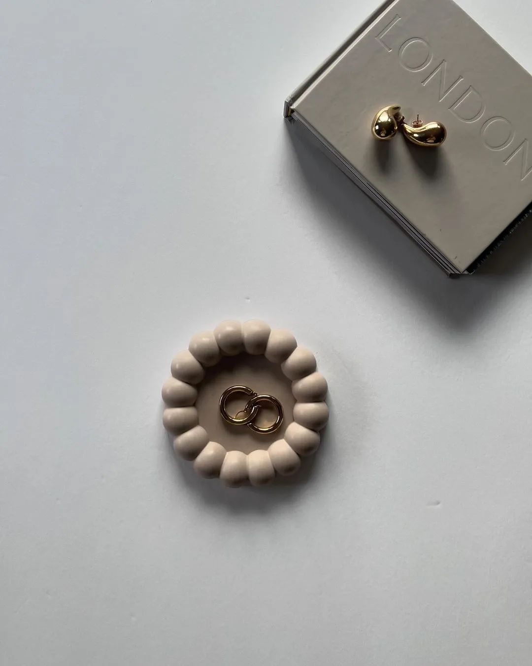 Dekorux - Minimalist Takı Tabağı