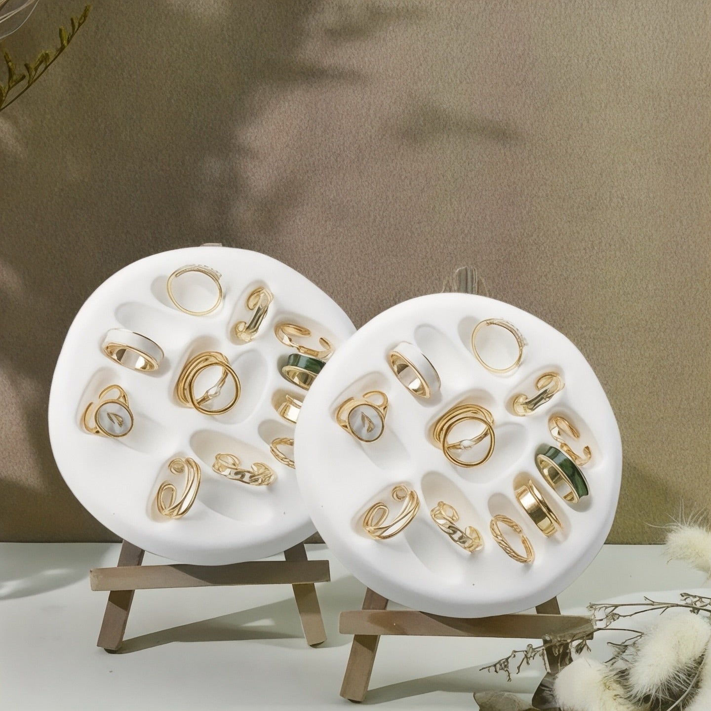 Dekorux - Luxe Ring Holder