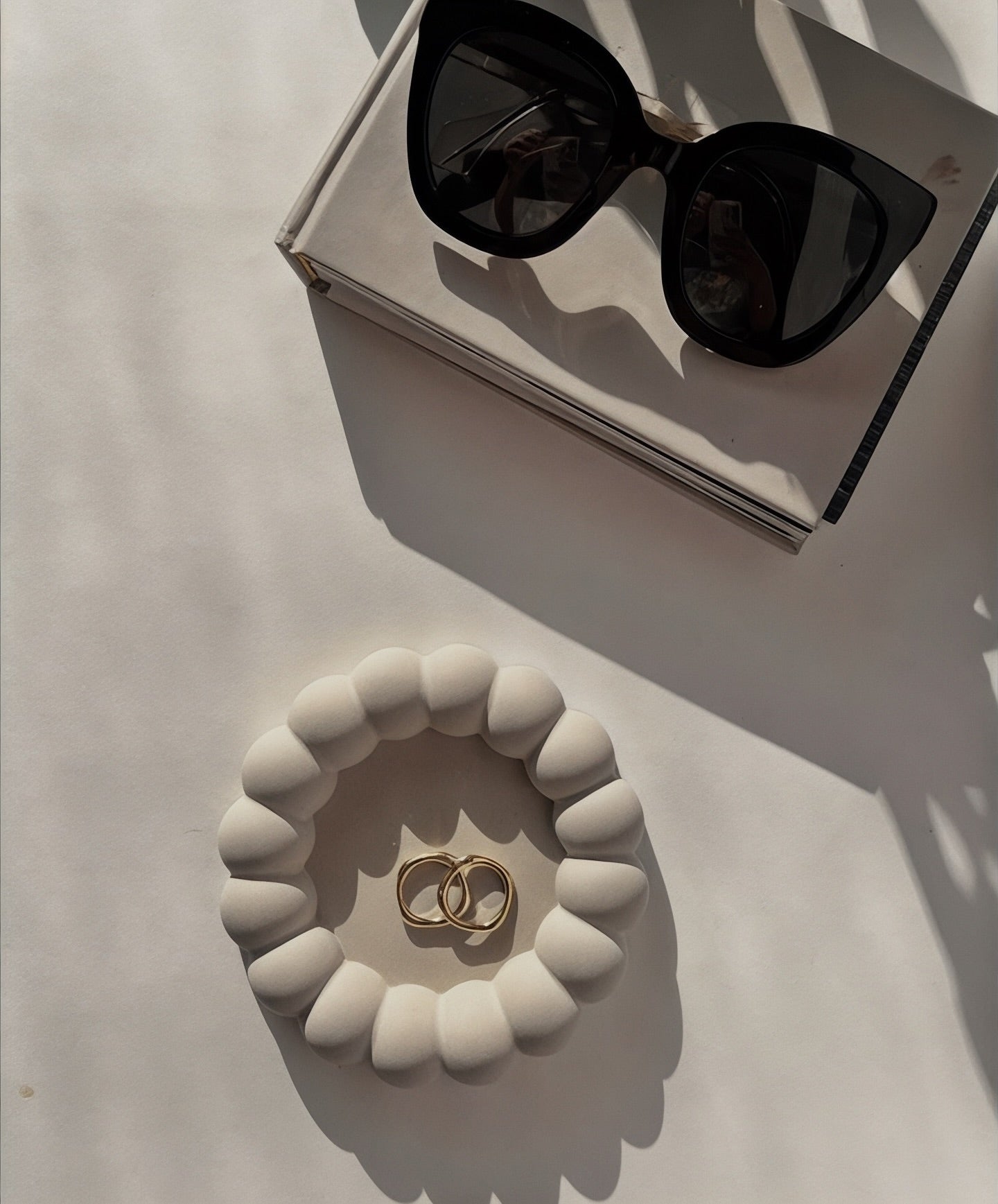 Dekorux - Sculpted Bubble Jewelry Tray