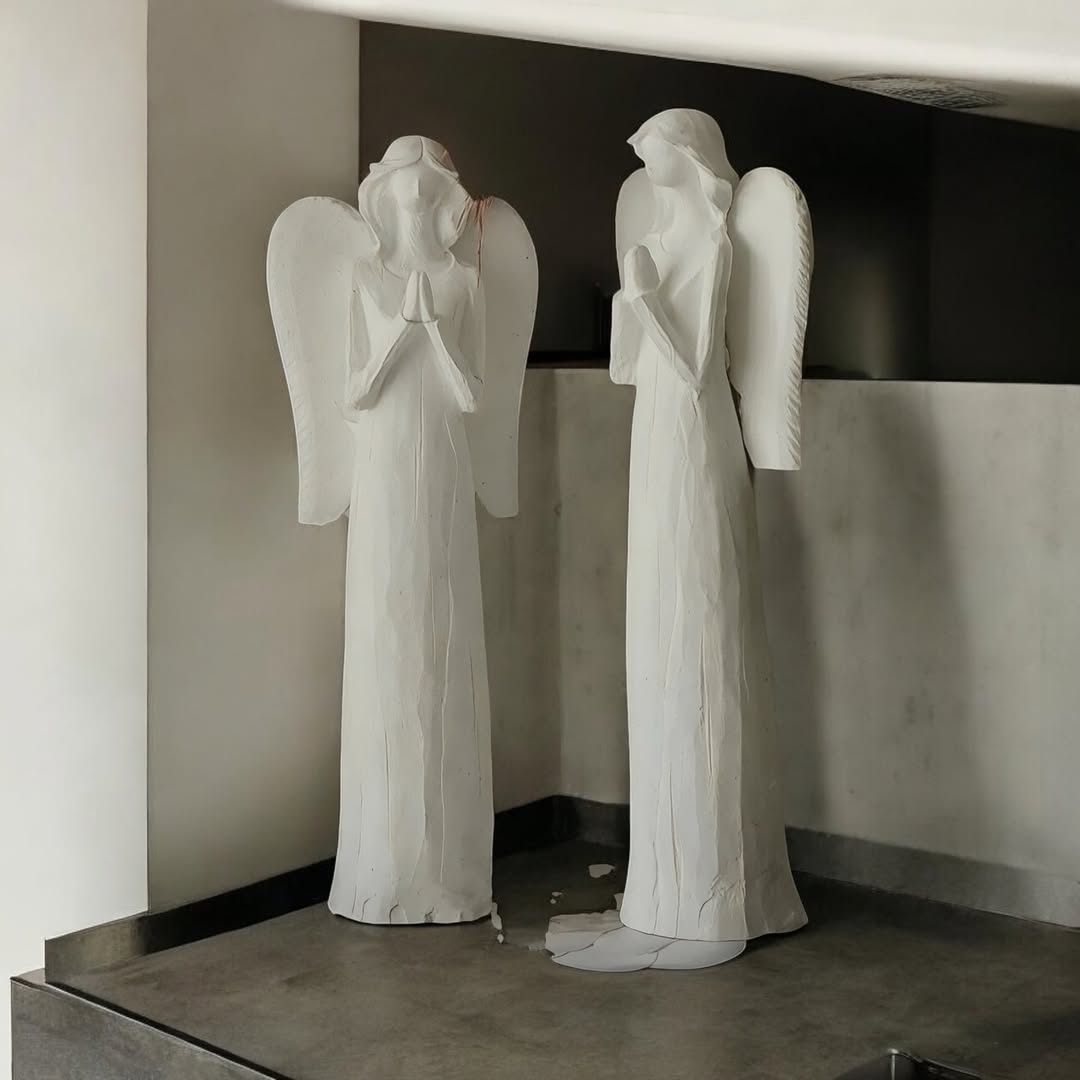 Dekorux – Guardian Angel Sculpture